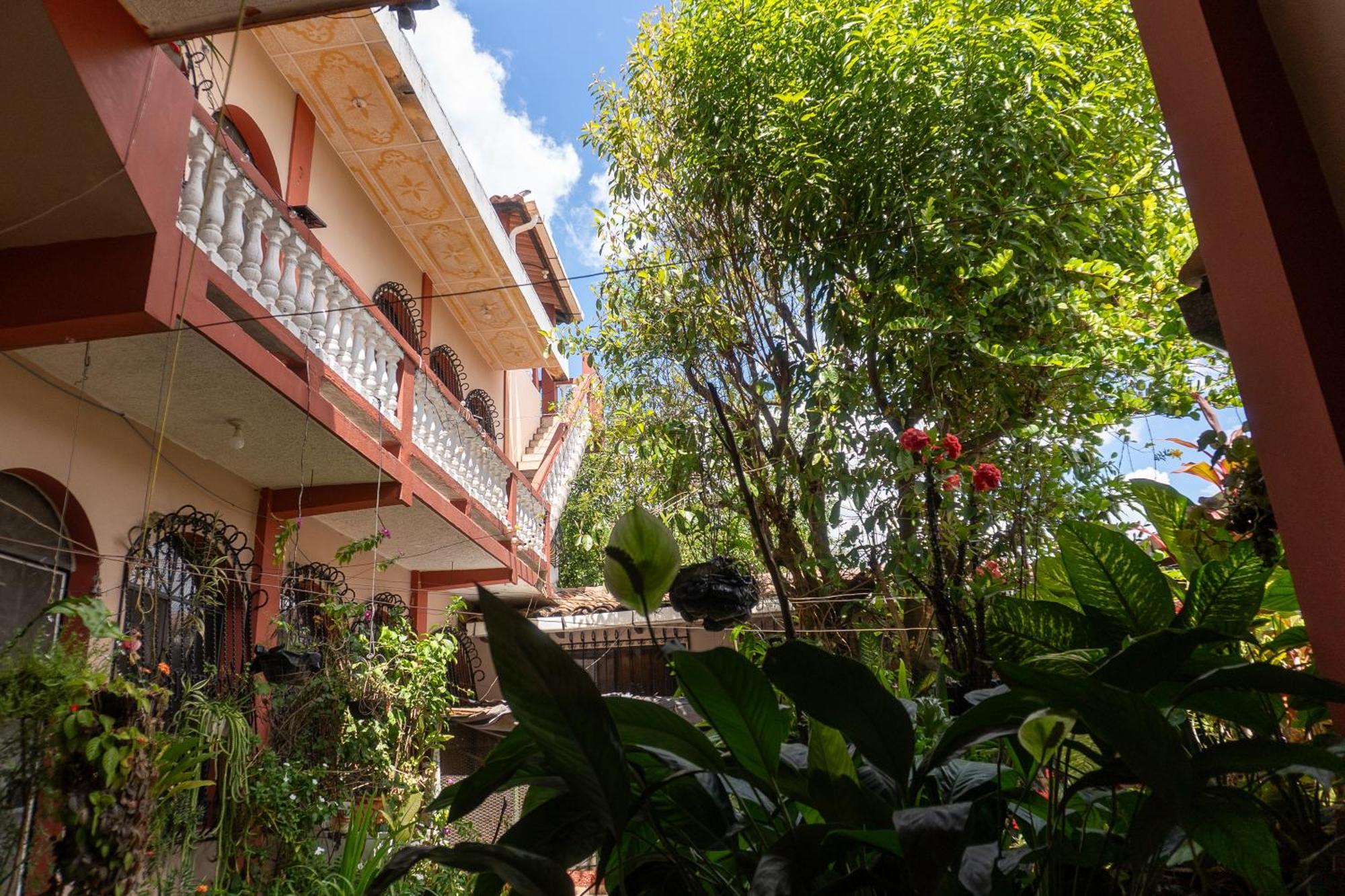 Hostal Delmy Suchitoto 外观 照片